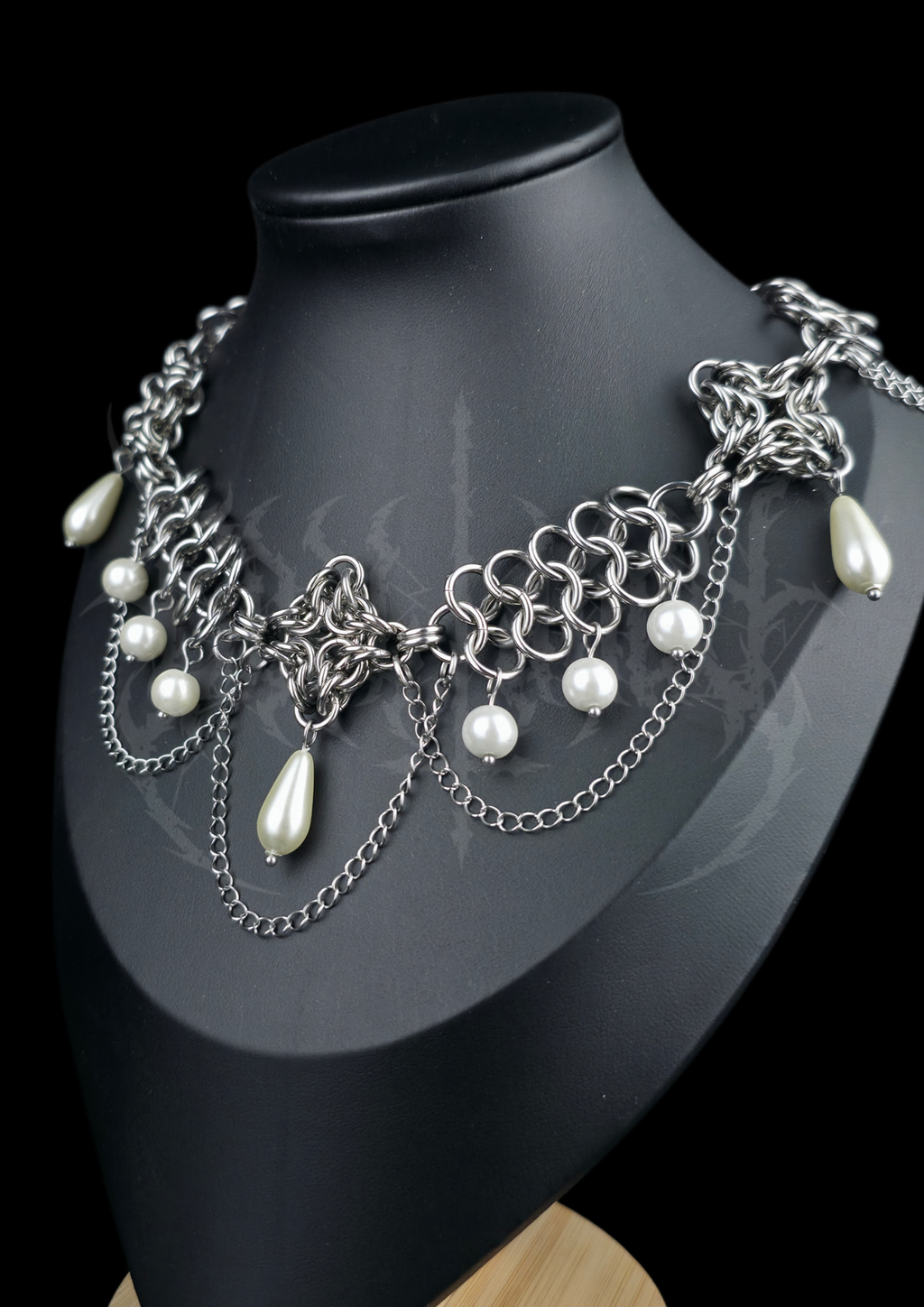 CHOKER "SACRED PEARLS"